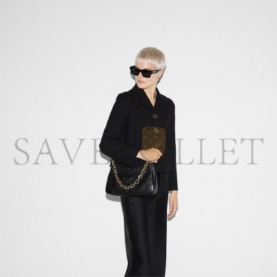 GUCCI GG EMBLEM SMALL SHOULDER BAG 815263 (29*17*10cm)